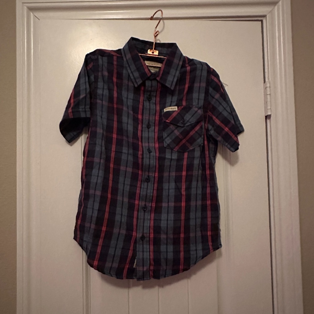 Lucky Brand Boys Navy & Red Plaid Short Sleeve Button-Up Shirt Size S